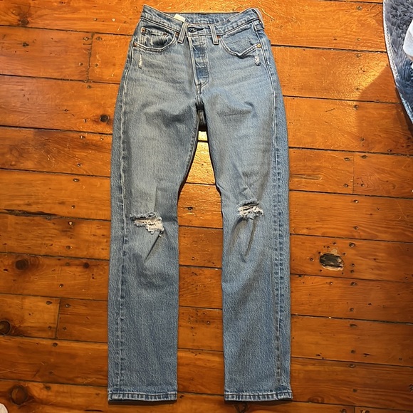 Levi’s size 25, length 30, high rise 501 jeans - Picture 6 of 6